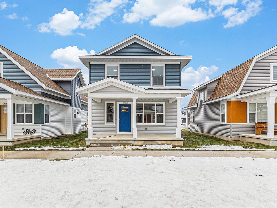 1st image of 2108 Willard Ave