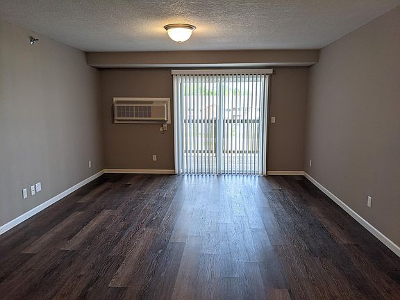2nd image of 750 E Front St APT 206