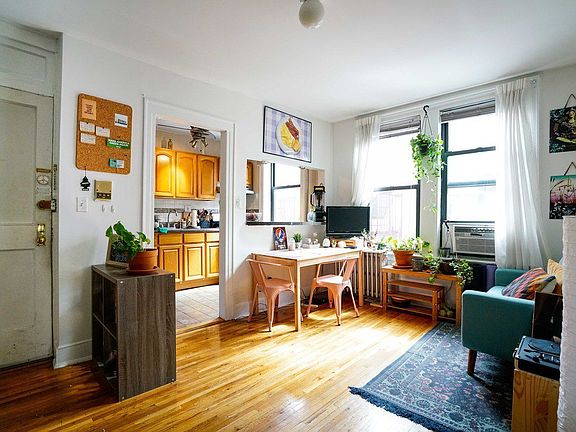 2nd image of 4815 47th St APT 3F