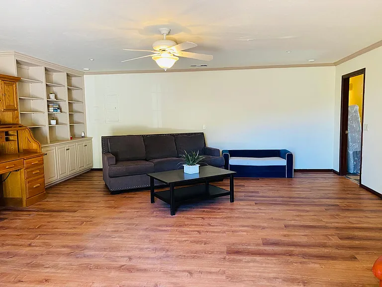 3012 Colina Verde Ln — Photo 8