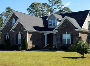 274 Golf Course Dr, Pinetops, NC 27864