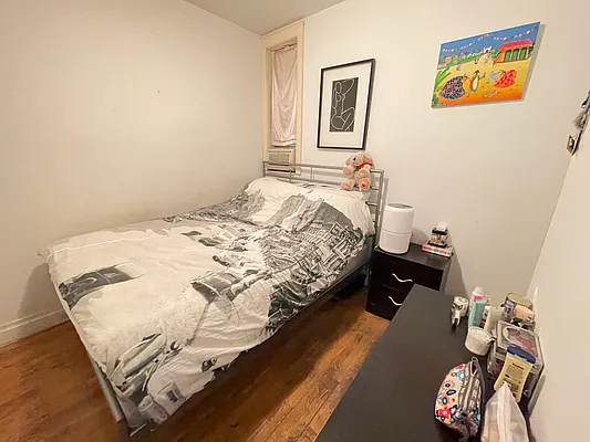 Rented by Corcoran | media 11