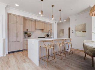 4270 SE Norford Ave NW #2403, Calgary, AB T3B 6M2