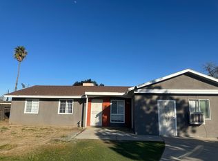 1817 W La Sierra Dr, Fresno, CA 93706