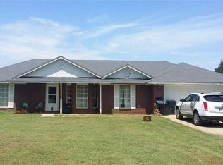 21644 Cedar Hill Dr, Howe, OK 74940
