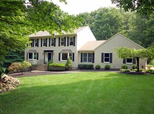 30 Elias Ln, Stockholm, NJ 07460