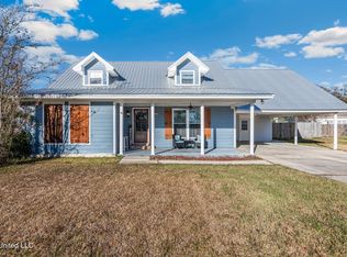 221 Arcola Cv, Bay Saint Louis, MS 39520