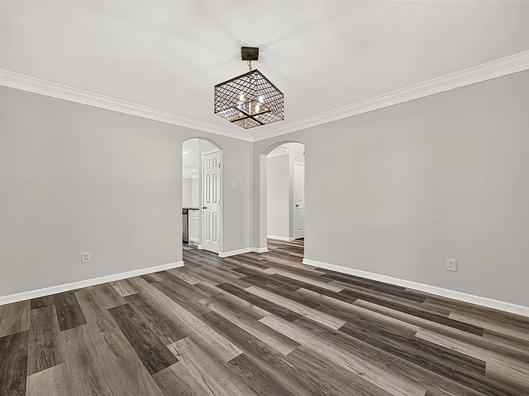 7242 Autumn Bluff Ln — Photo 9