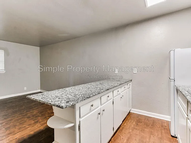 2748 NW 23rd St #1 — Photo 7