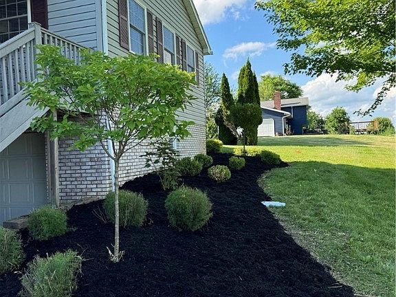 3rd image of 66535 Ault Drive