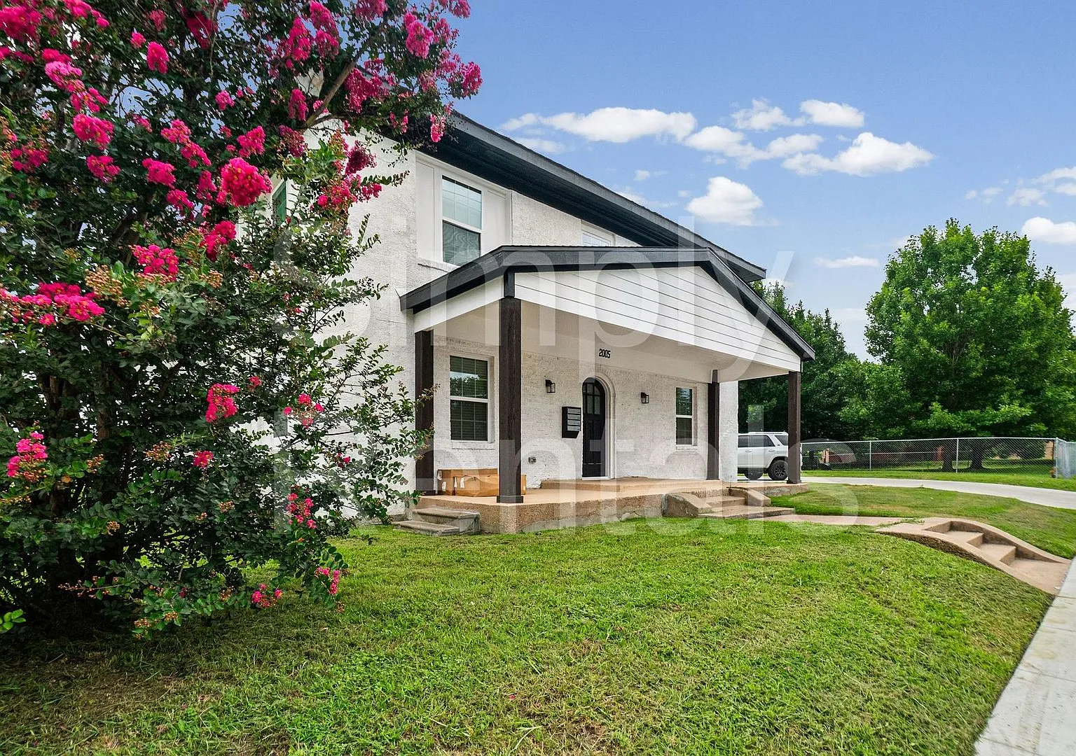 2005 Wesley - Fourplex - Greenville — Photo 1