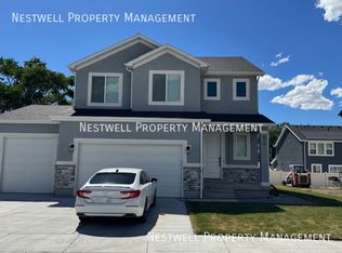 679 N Eastcrest Ave, Tooele, UT 84074