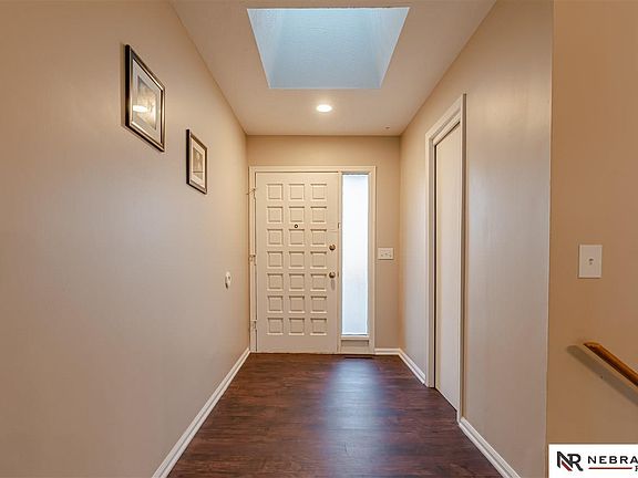 4th image of 10610 Jamestown Dr