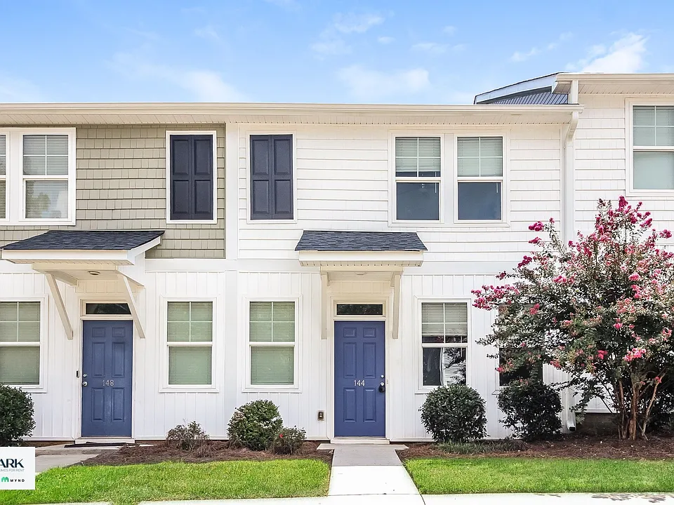 144 Valley Creek Dr