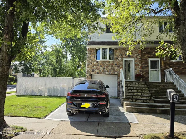 4 Vineland Ave, Staten Island, NY 10312