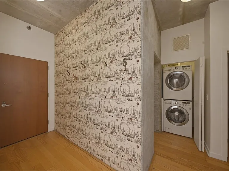 235 W Van Buren St #4507 — Photo 21