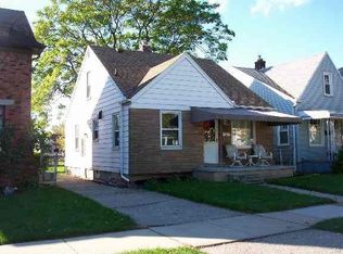 265 Kings Hwy, Wyandotte, MI 48192