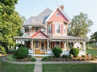 10680 S Middle Rd, Edinburg, VA 22824