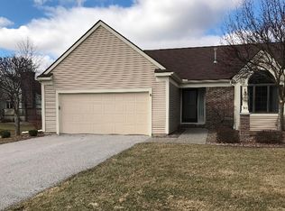5608 Cortland Cir, Bay City, MI