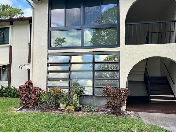 3rd image of 3623 La Playas Court #A-1