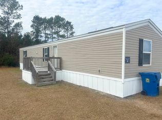 472 Milan Ave, Lumberton, NC 28358