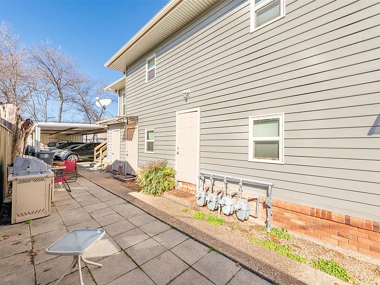 4723 Victor St #D — Photo 11
