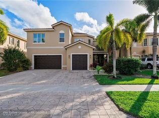 1188 Canyon Way, Wellington, FL 33414