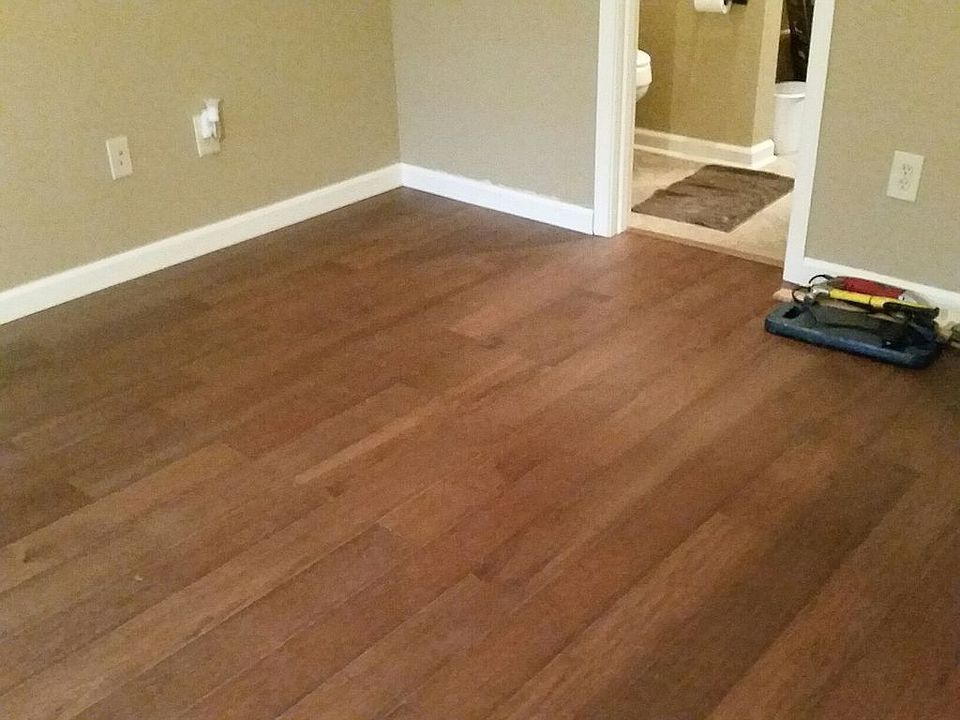 2nd image of 115 Summer View Ln