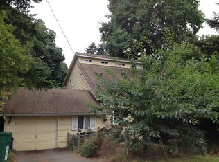 2711 NE 92nd St, Seattle, WA 98115