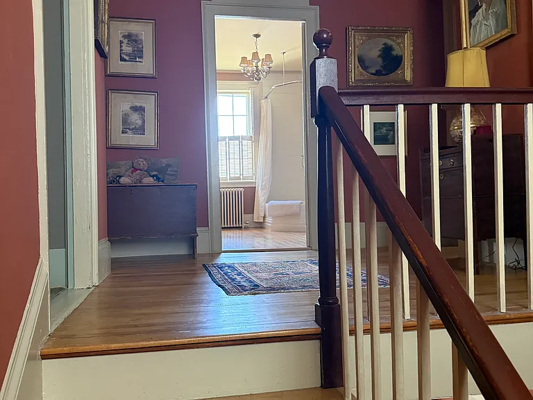 14 Center St — Photo 25
