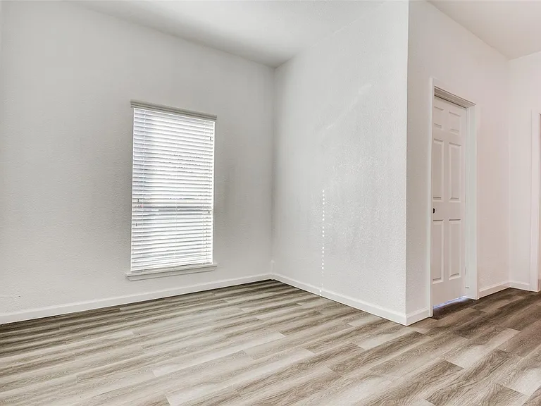 1606 W Shore Dr — Photo 17