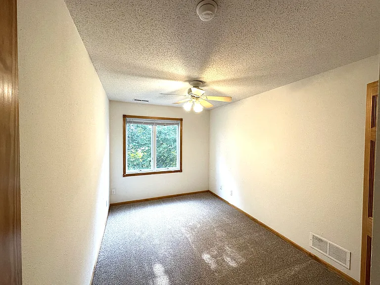 1271 Pinewood Trl #8 — Photo 8