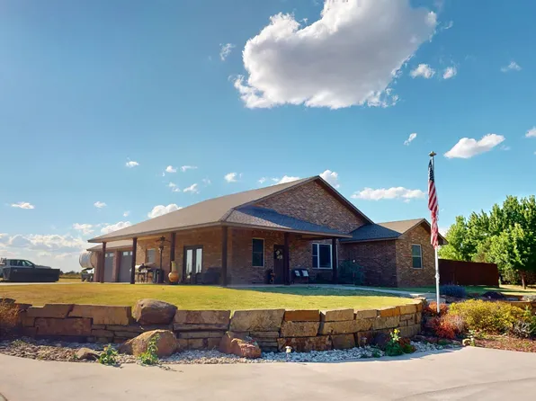 3905 Richmond Rd, Woodward, OK 73801