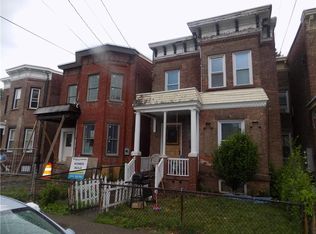 62 Overlook Pl, Newburgh, NY 12550