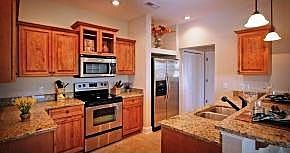 4th image of 2029 Hamshire St