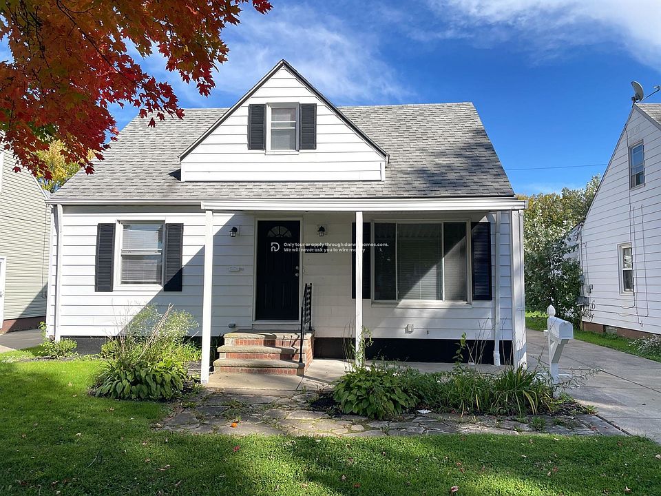 1st image of 5763 E 139th St