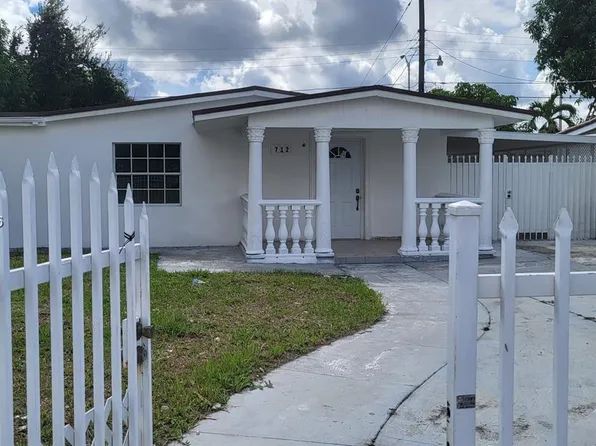 712 Hialeah Dr, Hialeah, FL 33010