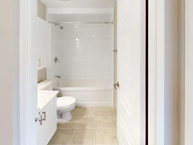 2220 Halifax Dr — Photo 40