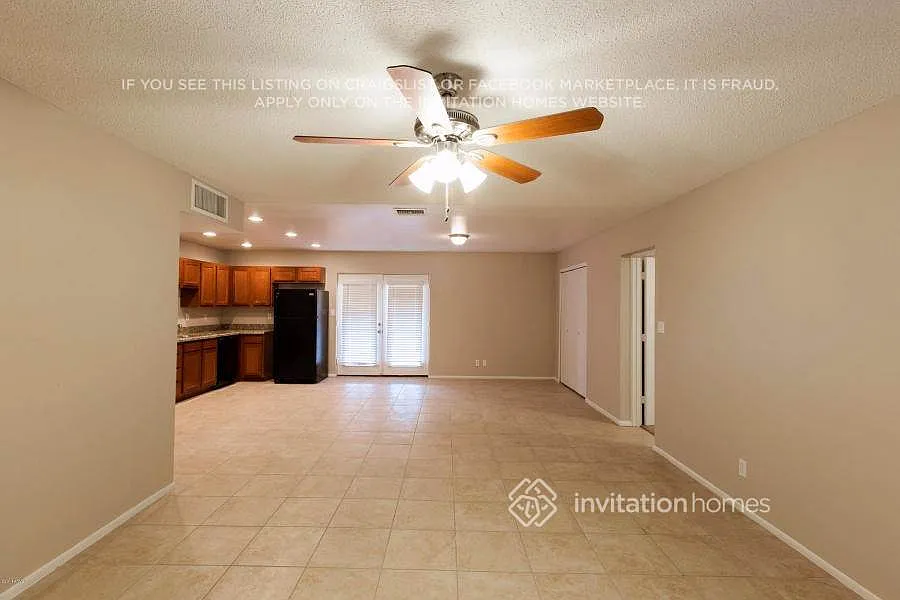 1800 W Mountain View Cir Mesa, AZ 85201 — Photo 3