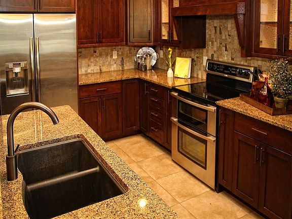 5th image of 2138 Settlers Ln