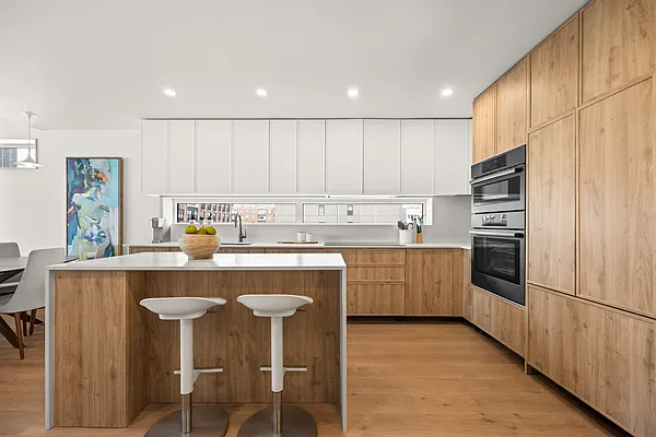1110 Manhattan Avenue #2