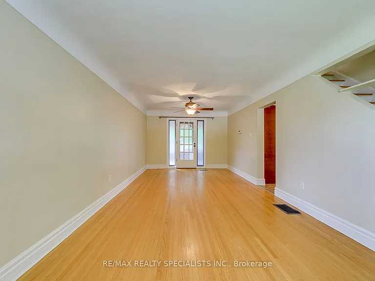 59 Ofield Rd — Photo 6