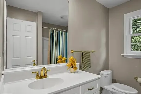 4178 Kittatinny Dr — Photo 15