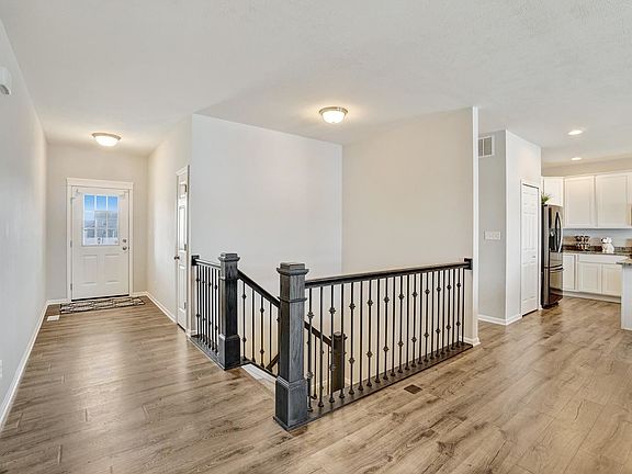 4th image of 15042 W 103rd Ln