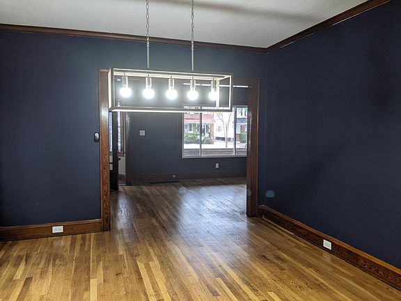 5th image of 2127 Bunts Rd