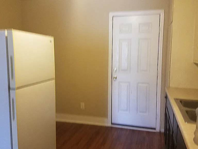 1416 NE 9th St #1 — Photo 18