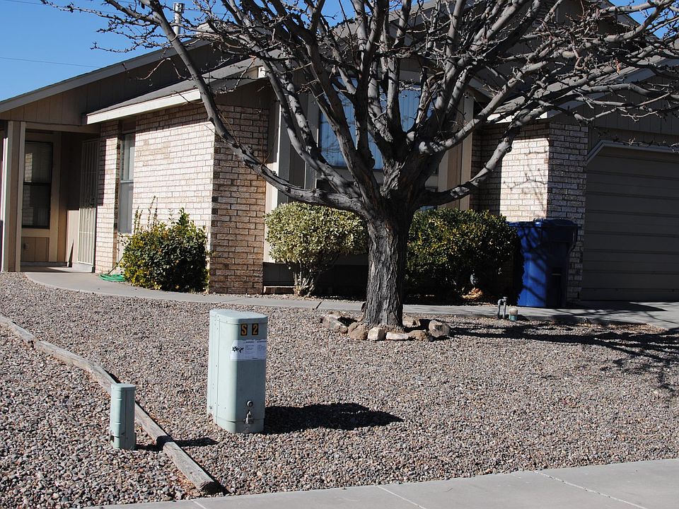 1st image of 1115 Camino Del Rey Dr