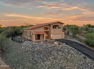 16131 N Meadowcrest Rd, Tucson, AZ 85739