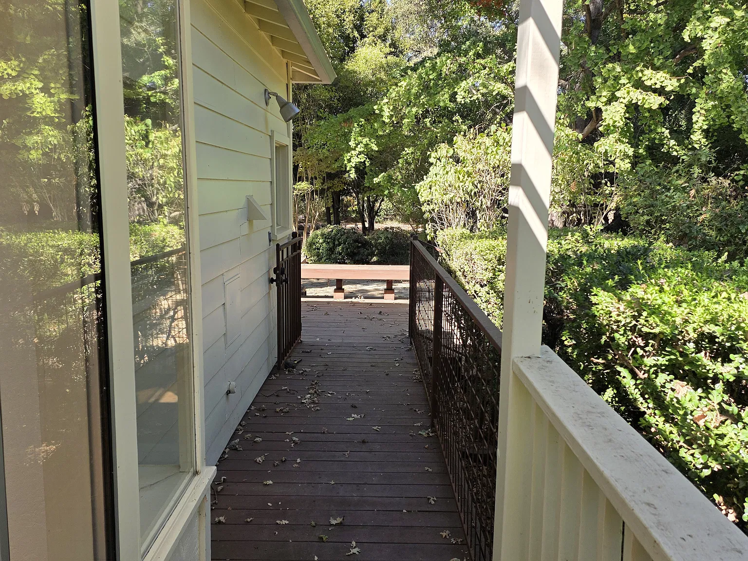 3 bed, 2673 sqft, $3,500 — Photo 3
