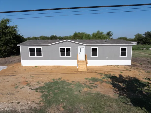 7005 Walden Dr, Joshua, TX 76058